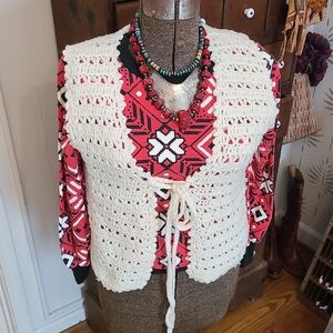Vintage HANDMADE Crochet Cream Sweater Vest Fits Like M/L. Festival READY!